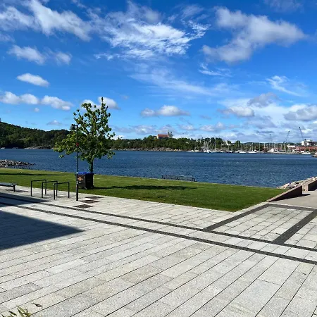 Sentrum Og Sjonaer Leilighet * Kristiansand